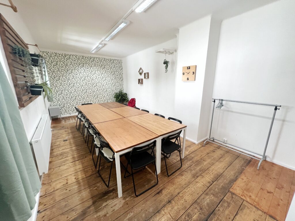 zasedací místnost Cowo CB